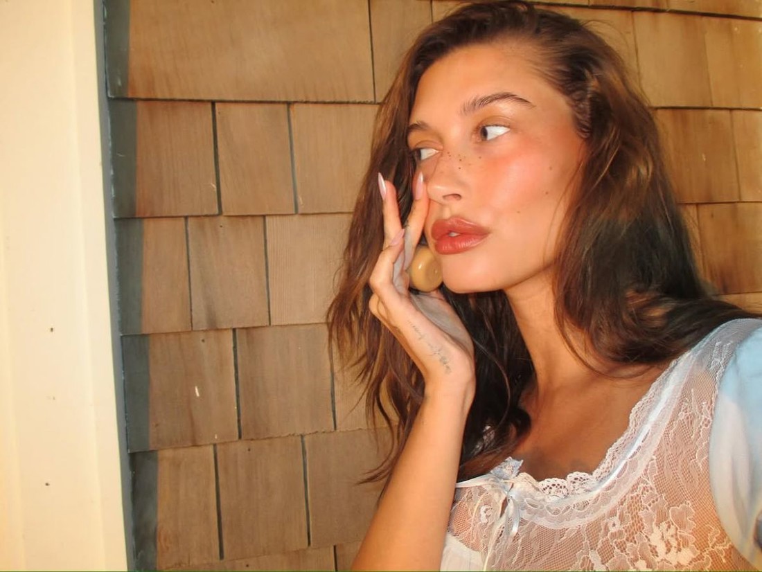Kako izgleda skincare rutina Hailey Bieber?