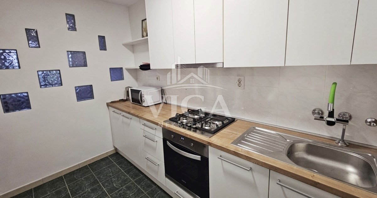 Prodaje se ugodan stan u Zagrebu okružen zelenilom