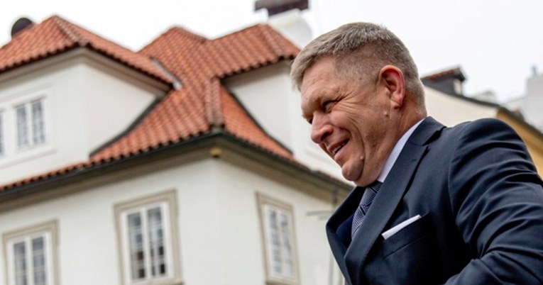 Fico gasi slovačku televiziju: "Želi pojačati kontrolu u zemlji"