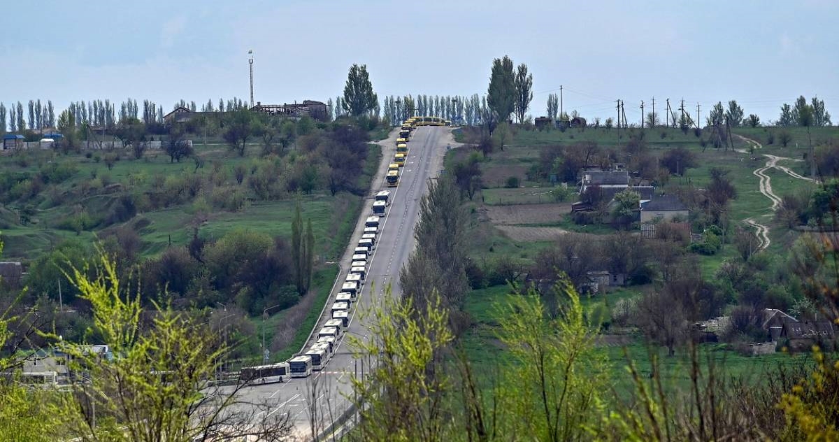 UN: Tijekom noći iz Azovstala i Mariupolja evakuirano gotovo 500 ljudi