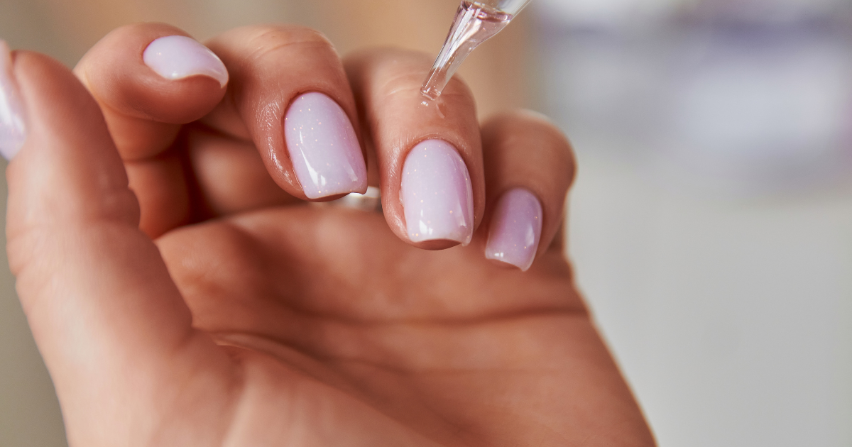 Imate suhe i lomljive nokte? Ovo ulje za zanoktice preporučuje i dermatologinja