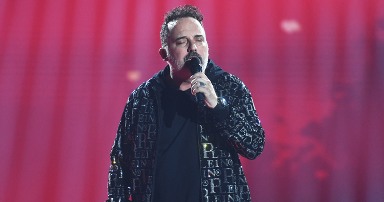 Tony Cetinski na Dori pokazao novu kosu, bio je na transplantaciji