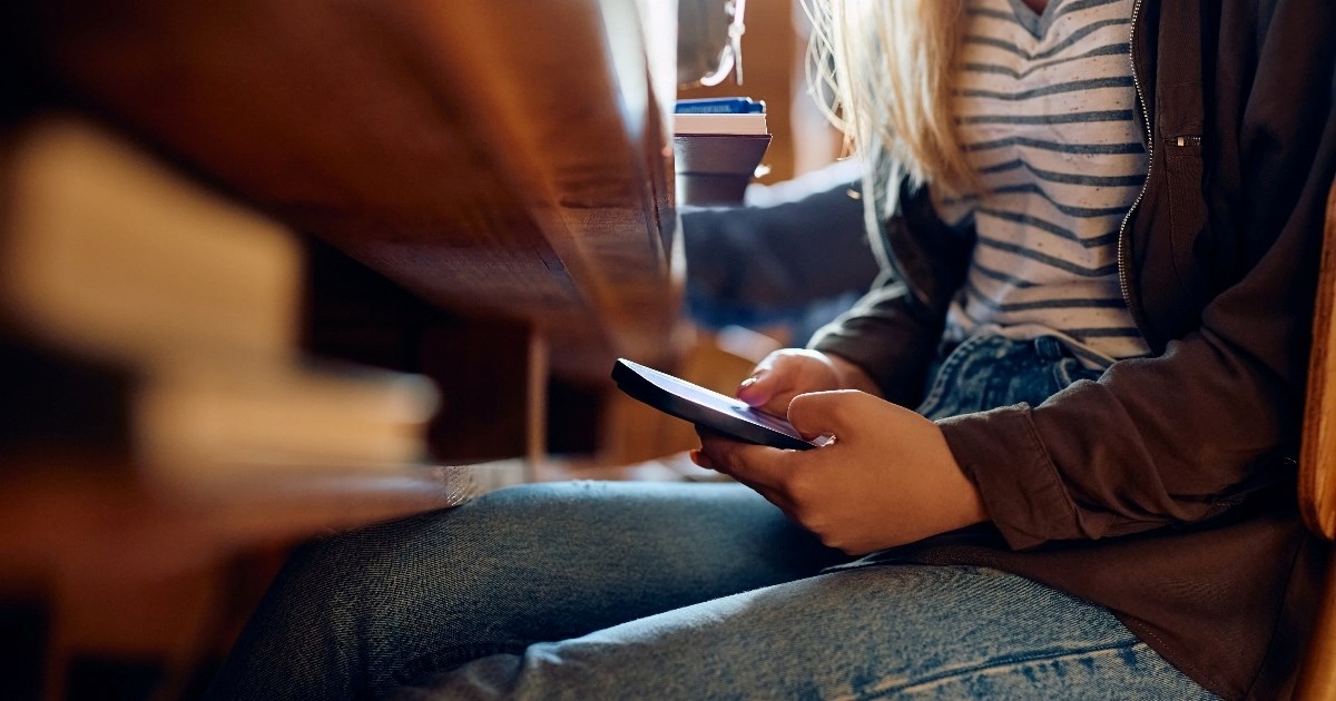 Zabrana mobitela u nizozemskim školama poboljšala koncentraciju učenika
