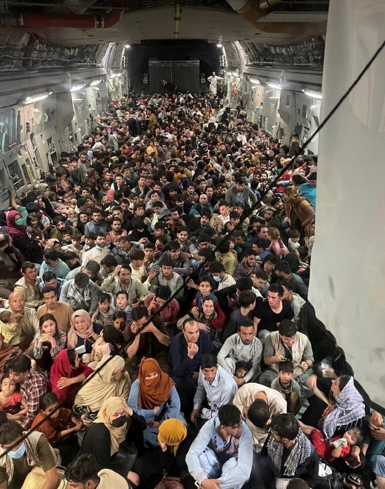 Pentagon objavio detalje o ovom letu, bila su 823 putnika