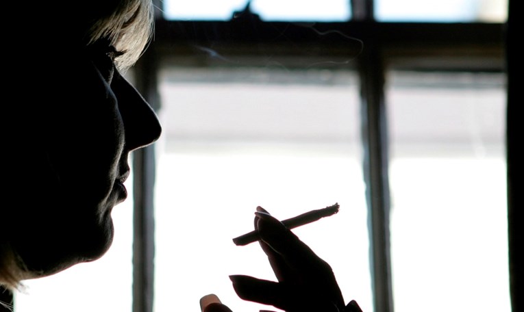 Philip Morris bi mogao prestati s prodajom cigareta u Velikoj Britaniji