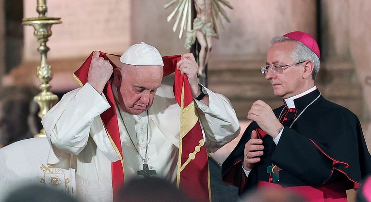 Papa: Poslušajte bolan krik žrtava svećenika pedofila