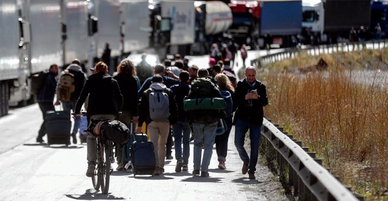 Kremlj: Ne znamo koliko ljudi je pobjeglo od mobilizacije, ali nije 700.000