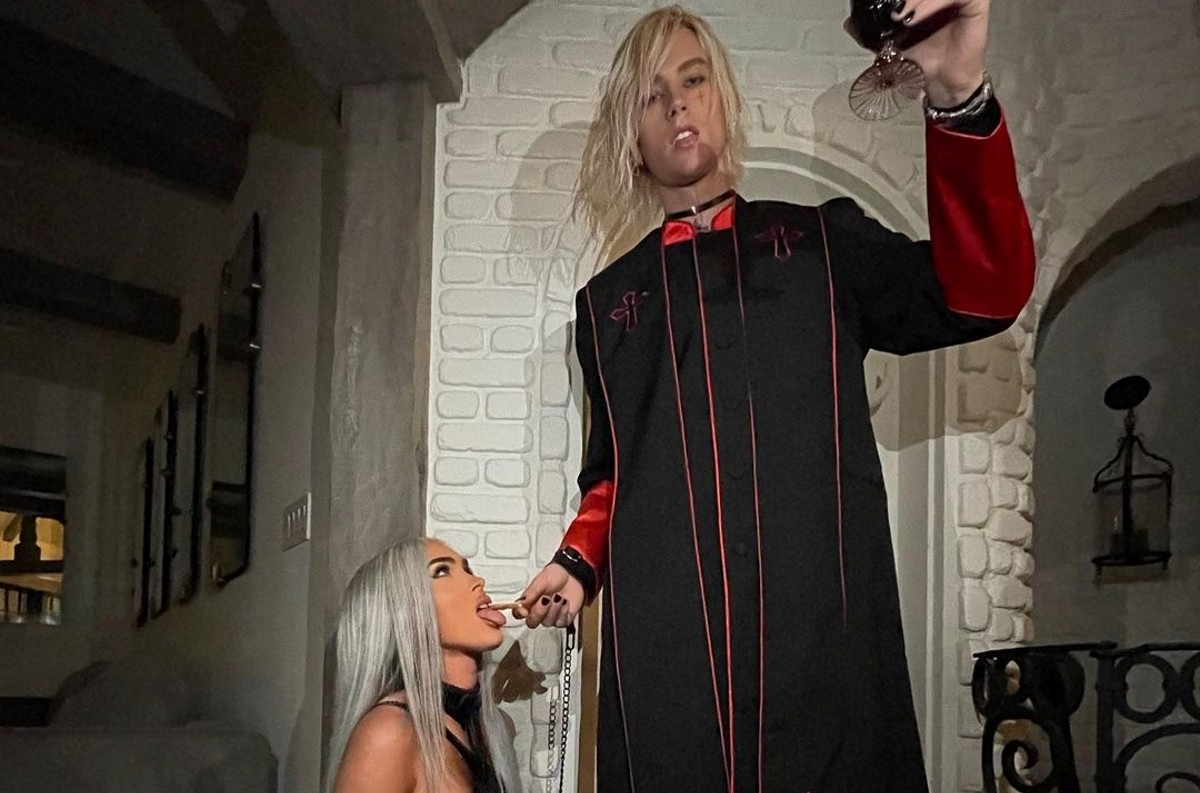 Megan Fox i Machine Gun Kelly razljutili katolike kostimima za Halloween: "Odvratno"