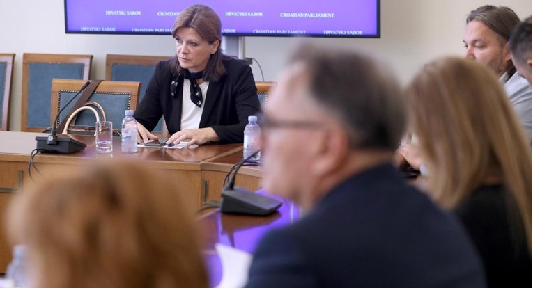 Odbor prihvatio izvješće o HRT-u. Vidović Krišto: Oni šute o lopovluku