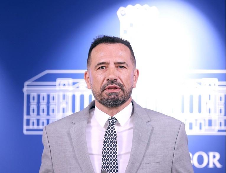 Peternel o koncertu partizanskih pjesama: "To je čista provokacija"