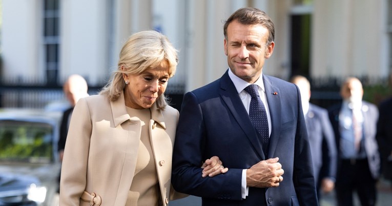 Macron upozorio da Europa mora smanjiti "dvostruku ovisnost" o SAD-u i Kini