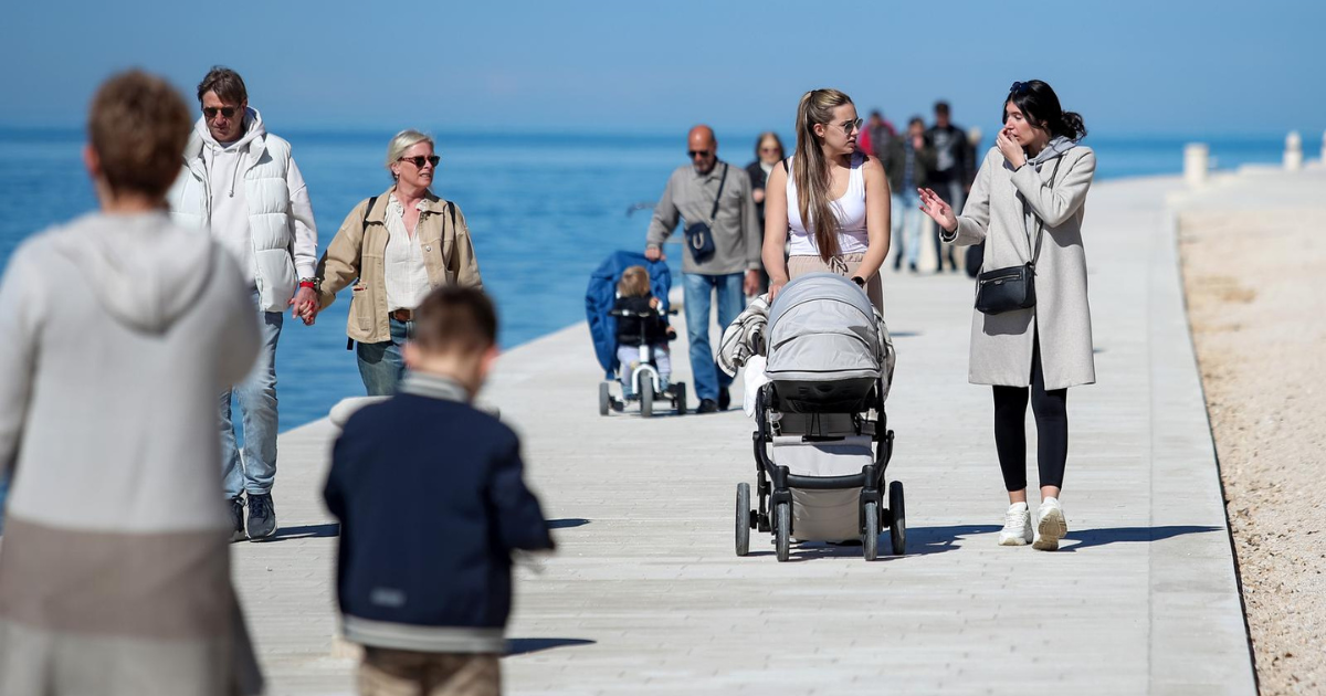 FOTO Pogledajte kako Zadrani uživaju u prvom danu proljeća