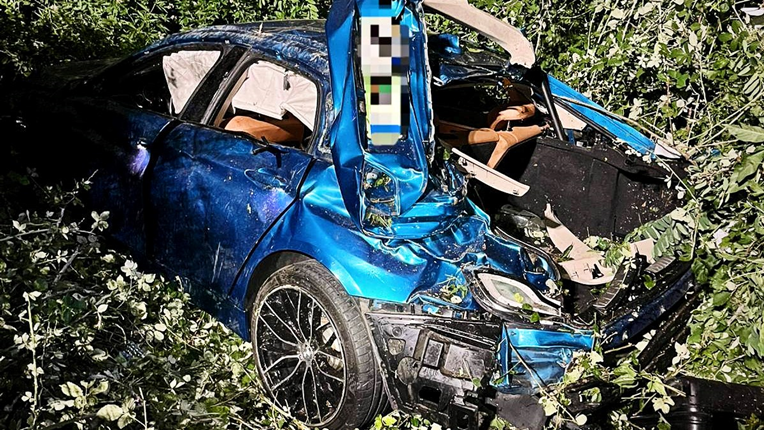 Sletjeli autom u provaliju na Krku. Četvero ozlijeđenih, dvoje teško