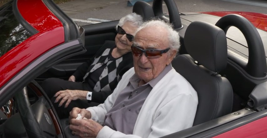 VIDEO Ima 107 godina i aktivan je vozač. Pogledajte njegov izbor automobila