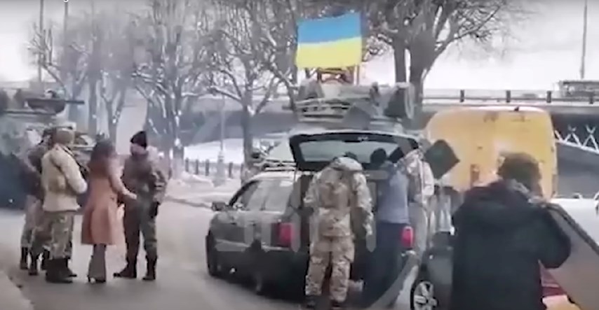 Stanovnici ruskog grada blizu Moskve mislili da Ukrajina napada. To je bio samo film