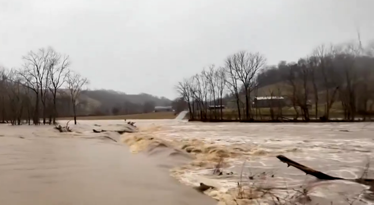 Poplave pogodile jugoistok Amerike, poginulo devet ljudi