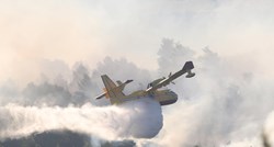 Dva kanadera gase požar kod Srime nedaleko od Šibenika