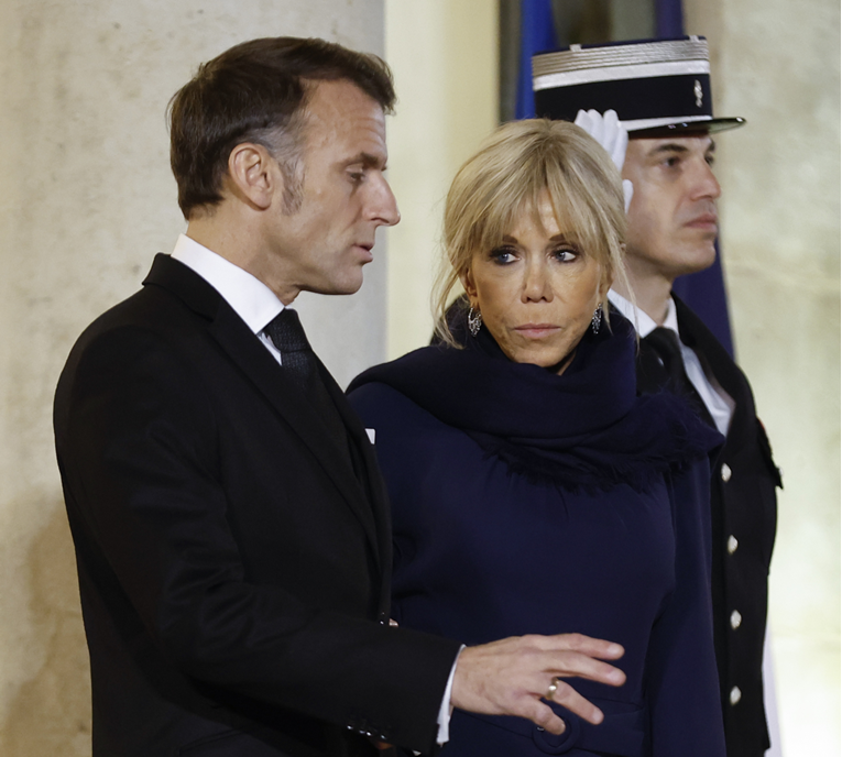 Trump: Macron se još oporavlja od udarca supruge. Jako se loše ponaša prema njemu