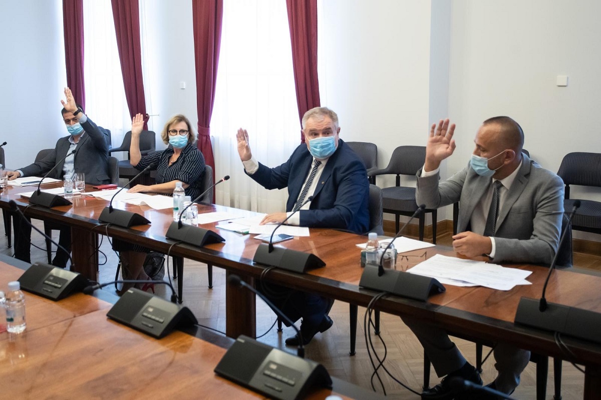 Skinut imunitet HDZ-ovcu i SDP-ovcu, DORH traži istražni zatvor