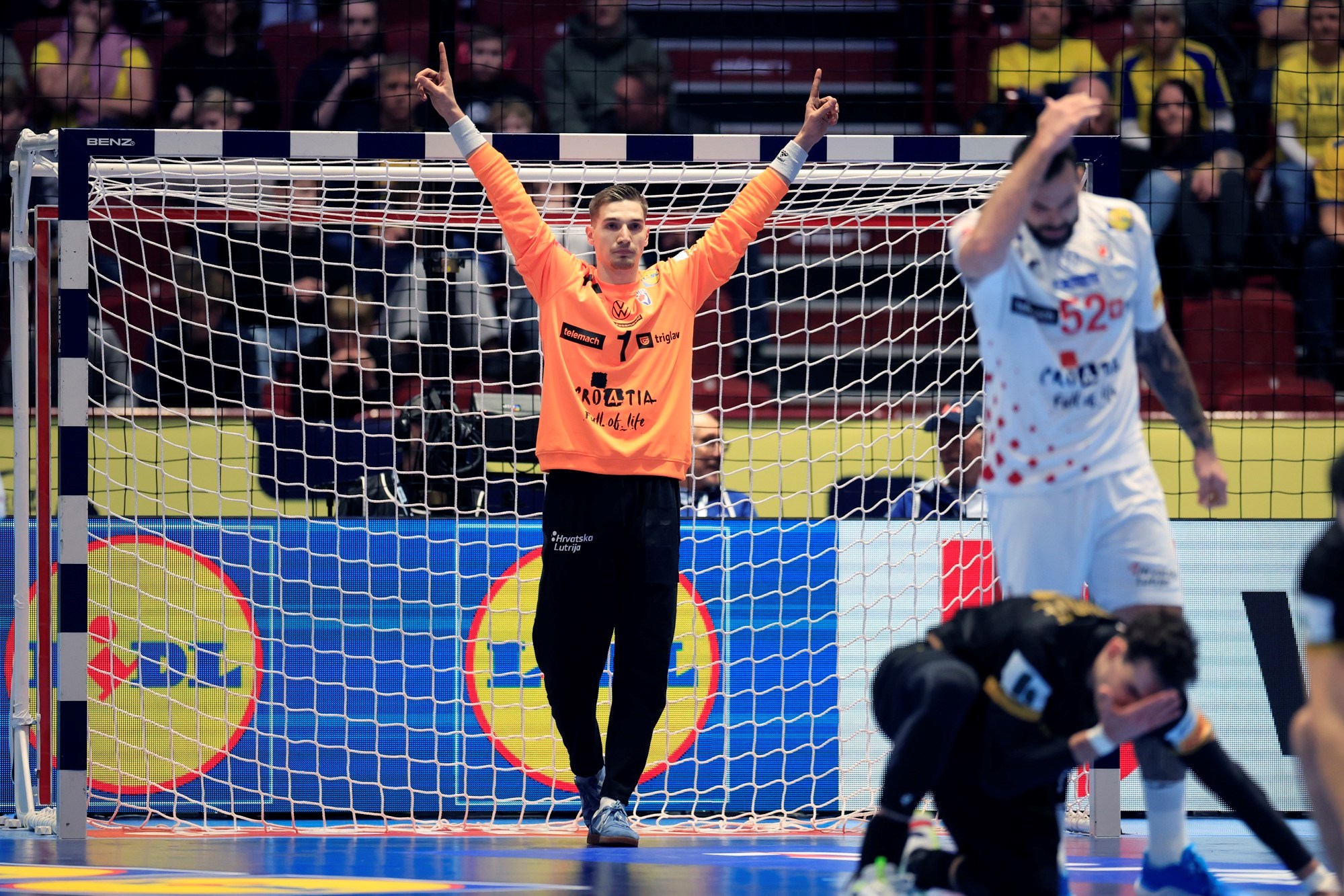 Hrvatski rukometni savez o skandalu u Švedskoj: To uopće nije Thompsonova pjesma