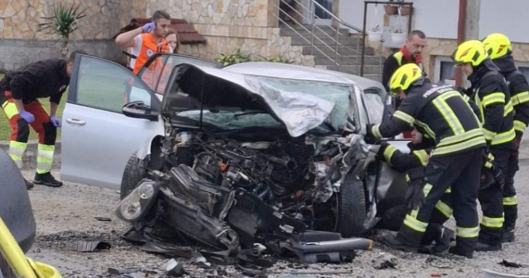 U teškoj nesreći kod Požege poginuo zatvorski čuvar, išao je na posao