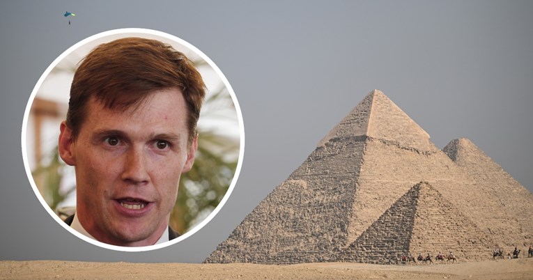 Bivši britanski ambasador: London treba građanima reći da ne putuju u Egipat