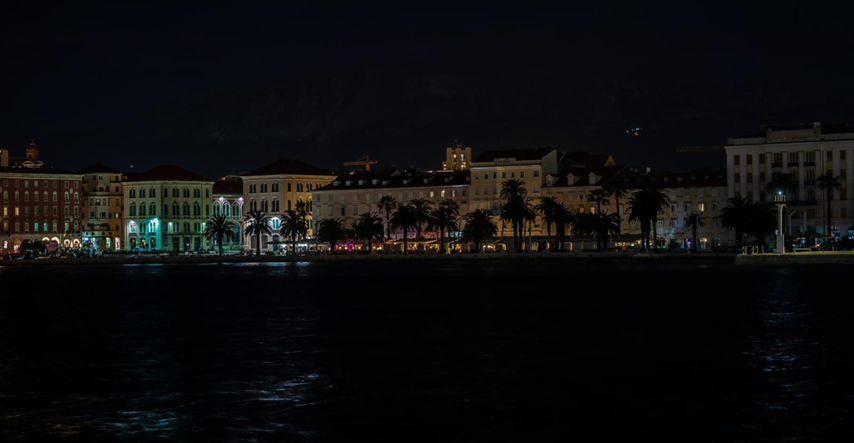 FOTO Gradovi u Hrvatskoj na sat vremena ugasili svjetla u akciji Sat za planet Zemlju