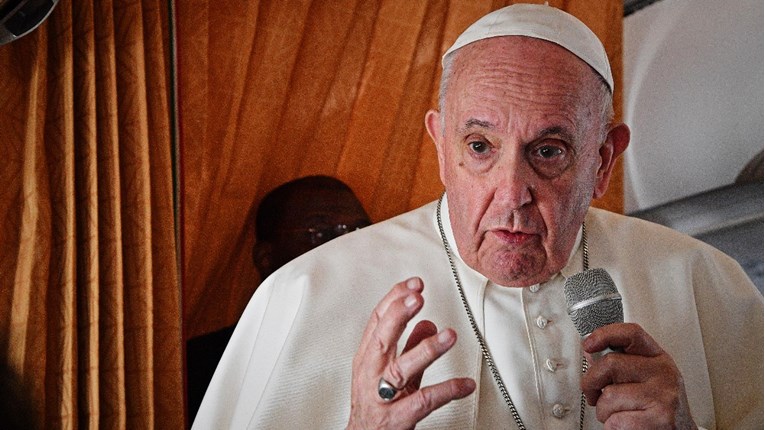 Papa pozvao katolike da se posvete žrtvi zlostavljanja, a ne ugledu Crkve