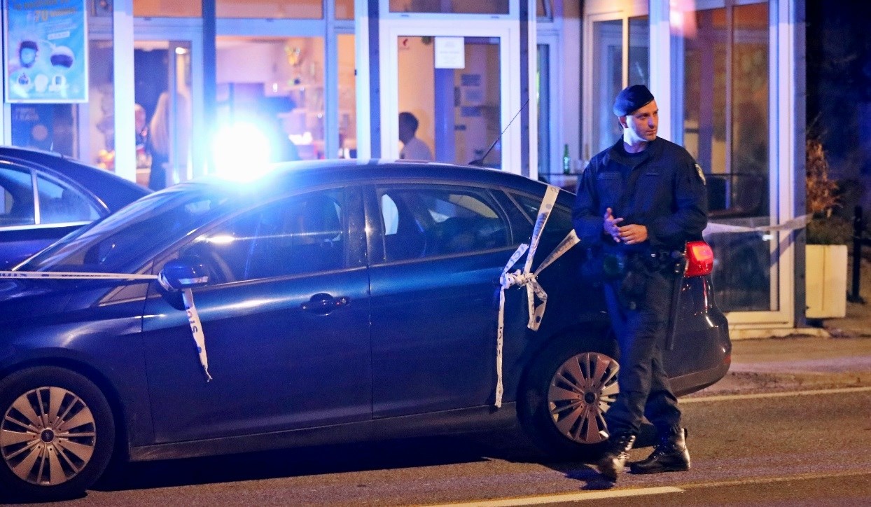 Propucane mu noge u Solinu, u teškom je stanju. Jedan uhićen, pojavio se mogući motiv