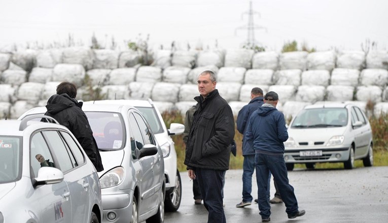 Nakon 18 godina uklonit će se bale koje stoje na ulazu u Varaždin