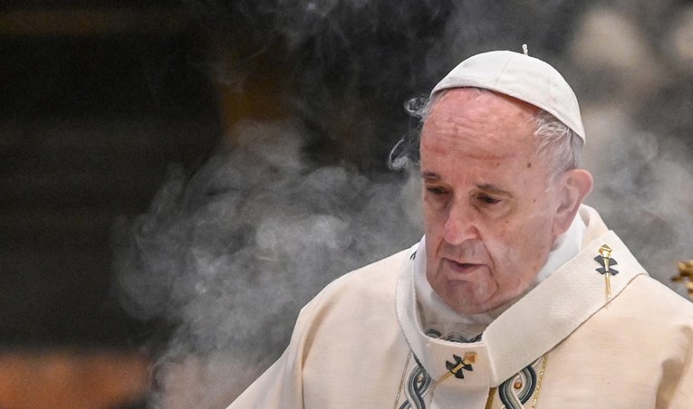 Papa: Znam što prolaze oboljeli od korone, kao mladić sam preživio tešku infekciju