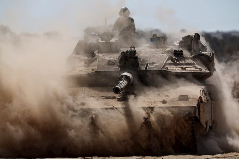 Ministar odobrio invaziju na grad Gazu, mobilizira se 60.000 pričuvnika