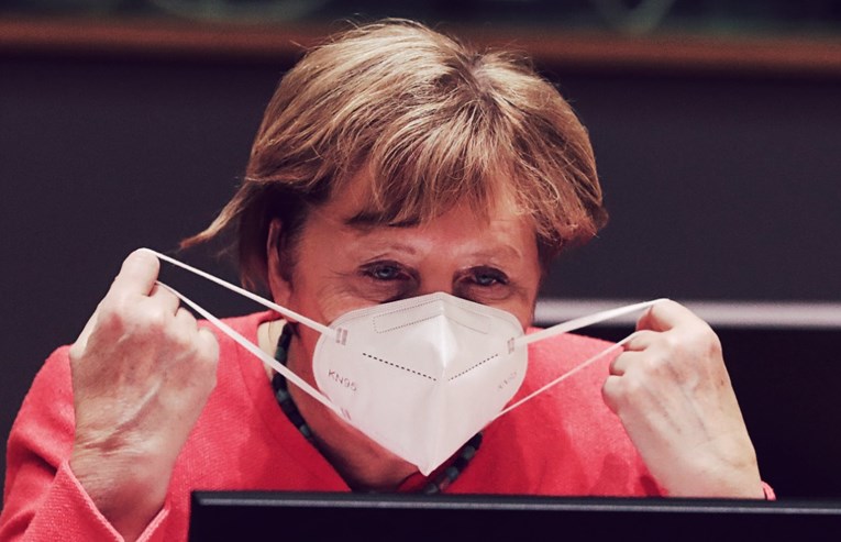 Merkel je protiv daljnjeg ublažavanja mjera uvedenih zbog koronavirusa