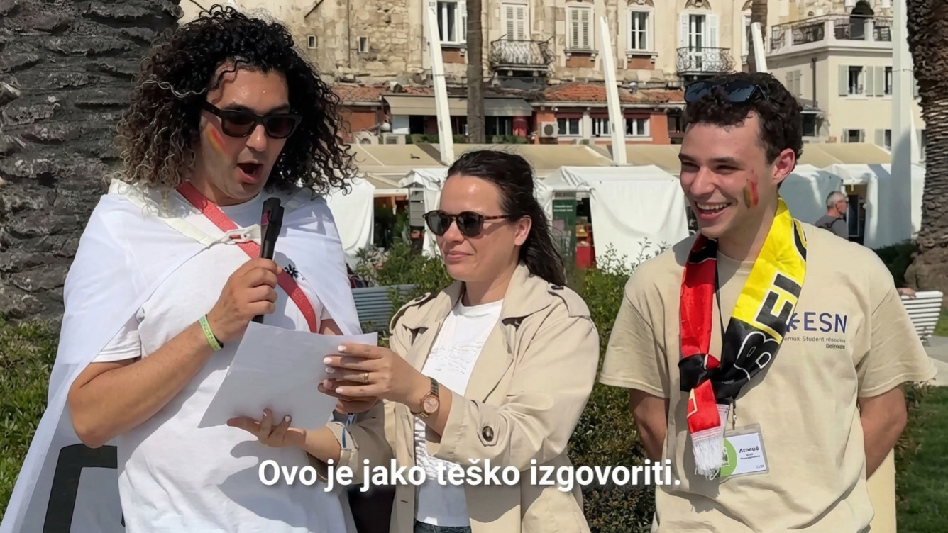 Pitali smo turiste da pročitaju hrvatske riječi. Jedna ih je posebno namučila