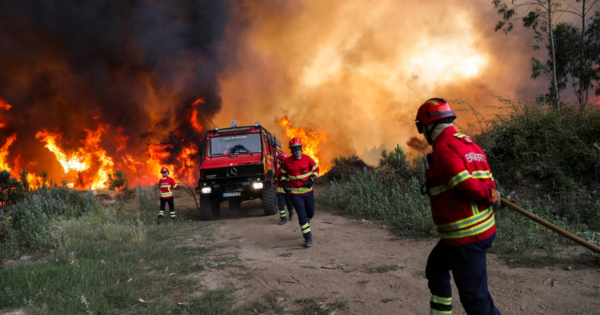 FOTO Veliki požar u Portugalu progutao 13.000 hektara. Lokaliziran je