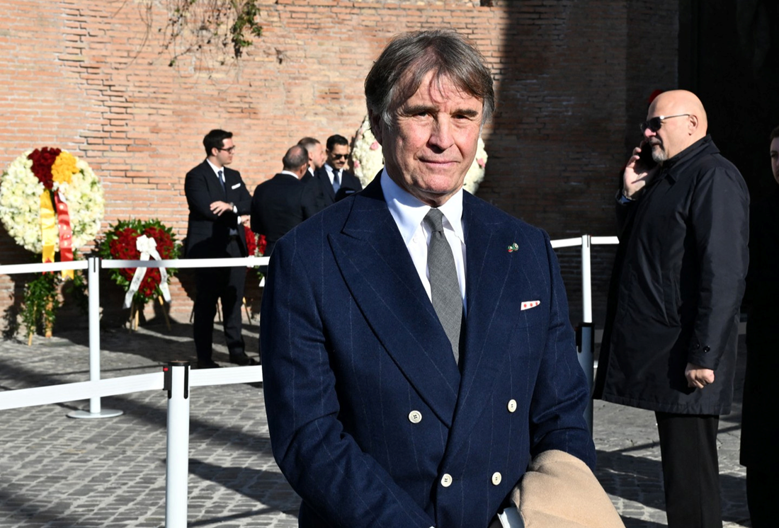 Talijanski dizajner odao počast Valentinu na sprovodu u Rimu, ispričao je i anegdotu