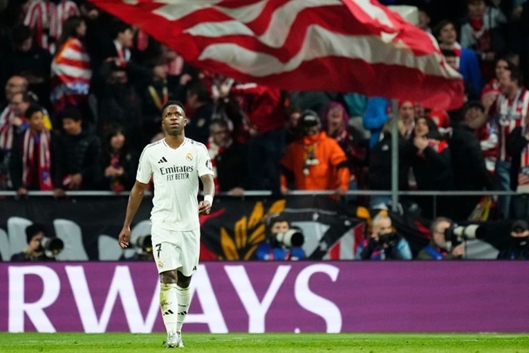 As: Navijači Atletica rasistički vrijeđali Viniciusa