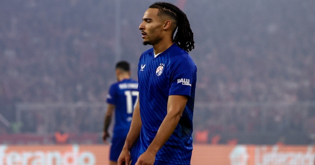 Dinamu propala prodaja Mmaeea. Tražio je preveliku plaću od novog kluba