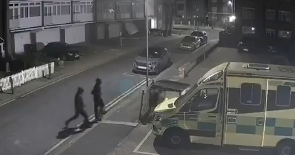 VIDEO Zapaljena četiri vozila hitne pomoći židovske zajednice u Londonu