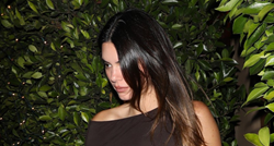 Kendall Jenner ukrala pažnju outfitom. Ispod prozirnog topa nije nosila grudnjak