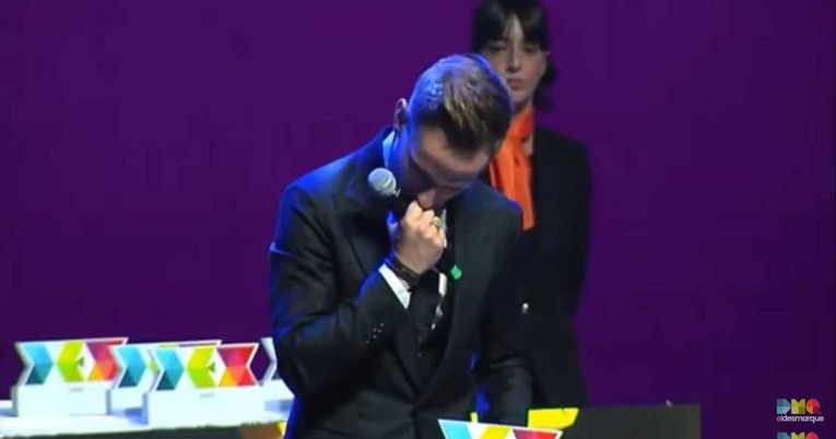VIDEO Rakitić zaplakao: Da se pita Raquel, ne bih se vratio u Barcelonu