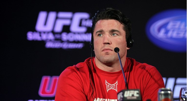 Bivši UFC-ov izazivač optužen za napad: "Nismo ga provocirali ni pričali s njim"