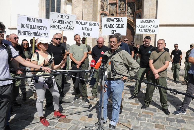 Pirotehničari prosvjedovali, Božinović: Nikad nije bilo više novca za razminiravanje