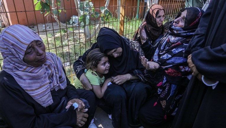 Izrael ne prestaje. U novim napadima na Gazu ubijeno najmanje 20 ljudi