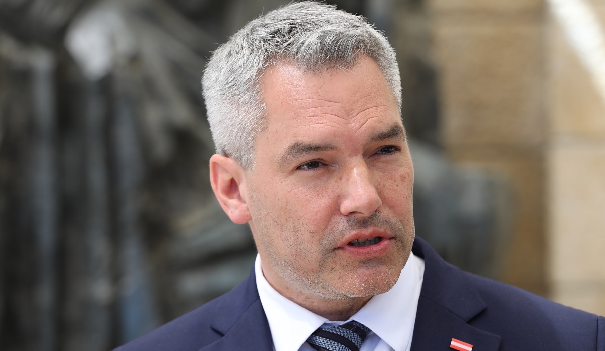 Od premijera Austrije traži se da protestira kod Orbana zbog njegovih izjava