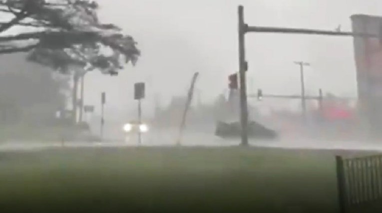 Tornado pogodio okolicu Philadelphije, pogledajte snimke