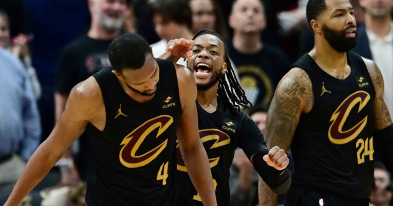 Cleveland na korak od prolaska u play-offu. Banchero ubacio 39 poena u porazu Orlanda