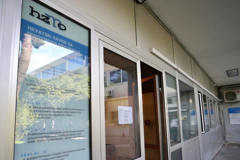 HZMO: Sustav radi normalno, potencijalno ugroženi korisnici dobit će mail