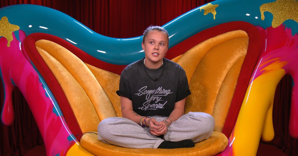 Jojo Siwa: S 12 godina me netko uhodio, poslao mi je bombu i 18+ igračke