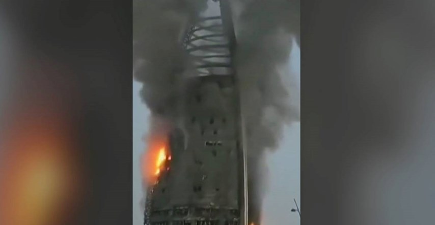 VIDEO Gori poznati neboder u Sudanu